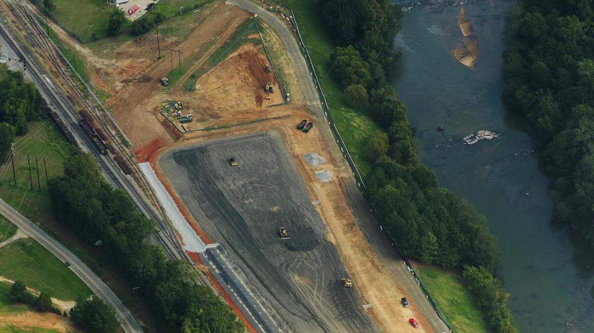 Unlined coal ash landfills at Georgia Power’s Plant Arkwright being consolidated into a single lined landfill on the bank of the Ocmulgee River in September of 2023. In addition to the liner, the new impoundment will collect any coal ash leachate for 30 years.