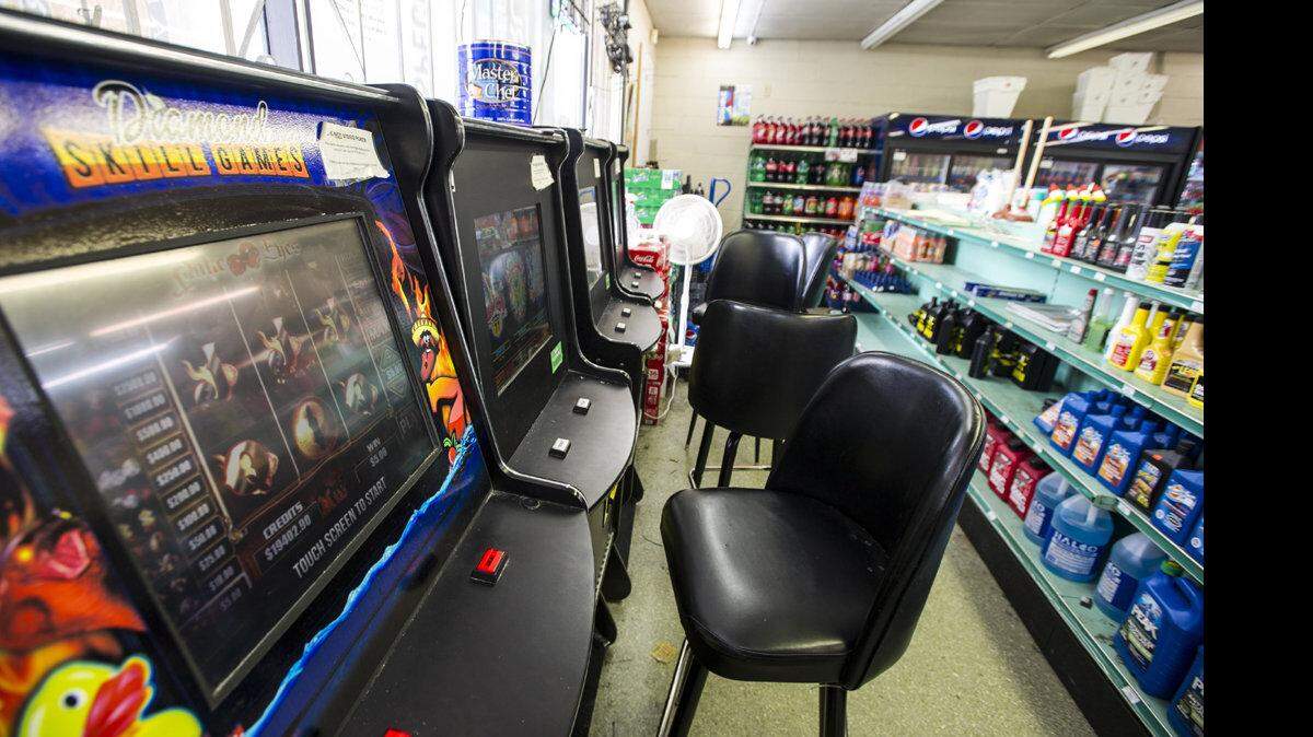 Fine Fare Grocery on Napier Avenue in Macon has a row of gaming machines.