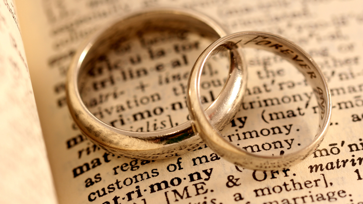 Here are the steps to getting a marriage license in Georgia.