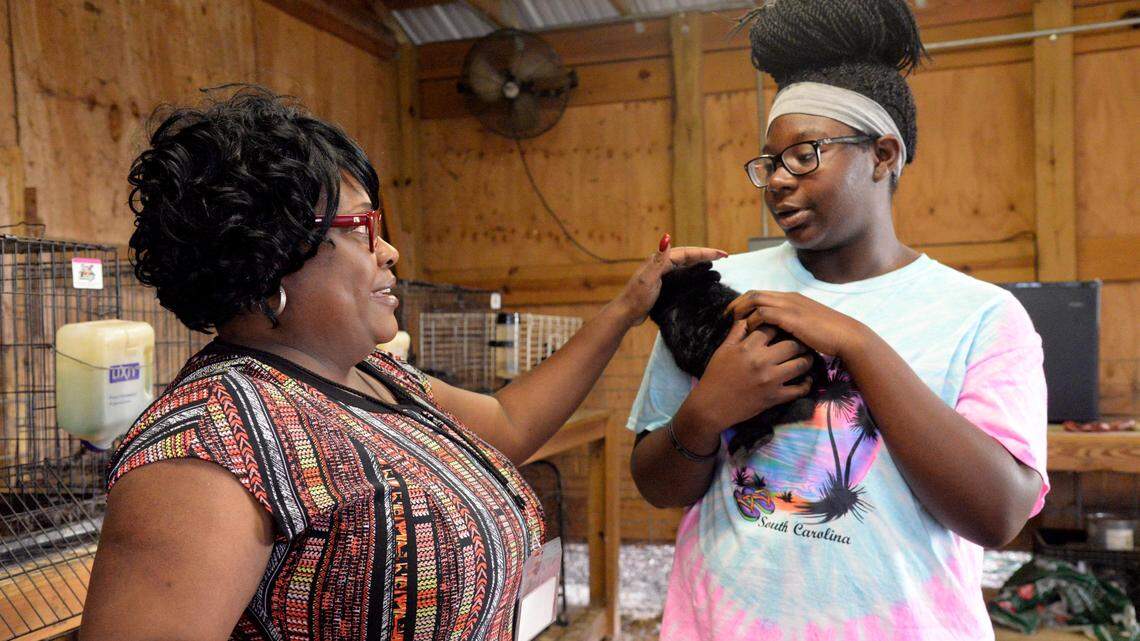 Warner Robins teacher turning students into ‘forces of nature’ is our first Hidden Hero