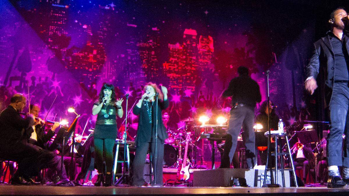 SPECIAL TO THE TELEGRAPHVocalist James Delisco will join forces with the Macon Symphony Orchestra on Saturday night at the City Auditorium to present a pops concert featuring the music of Michael Jackson.