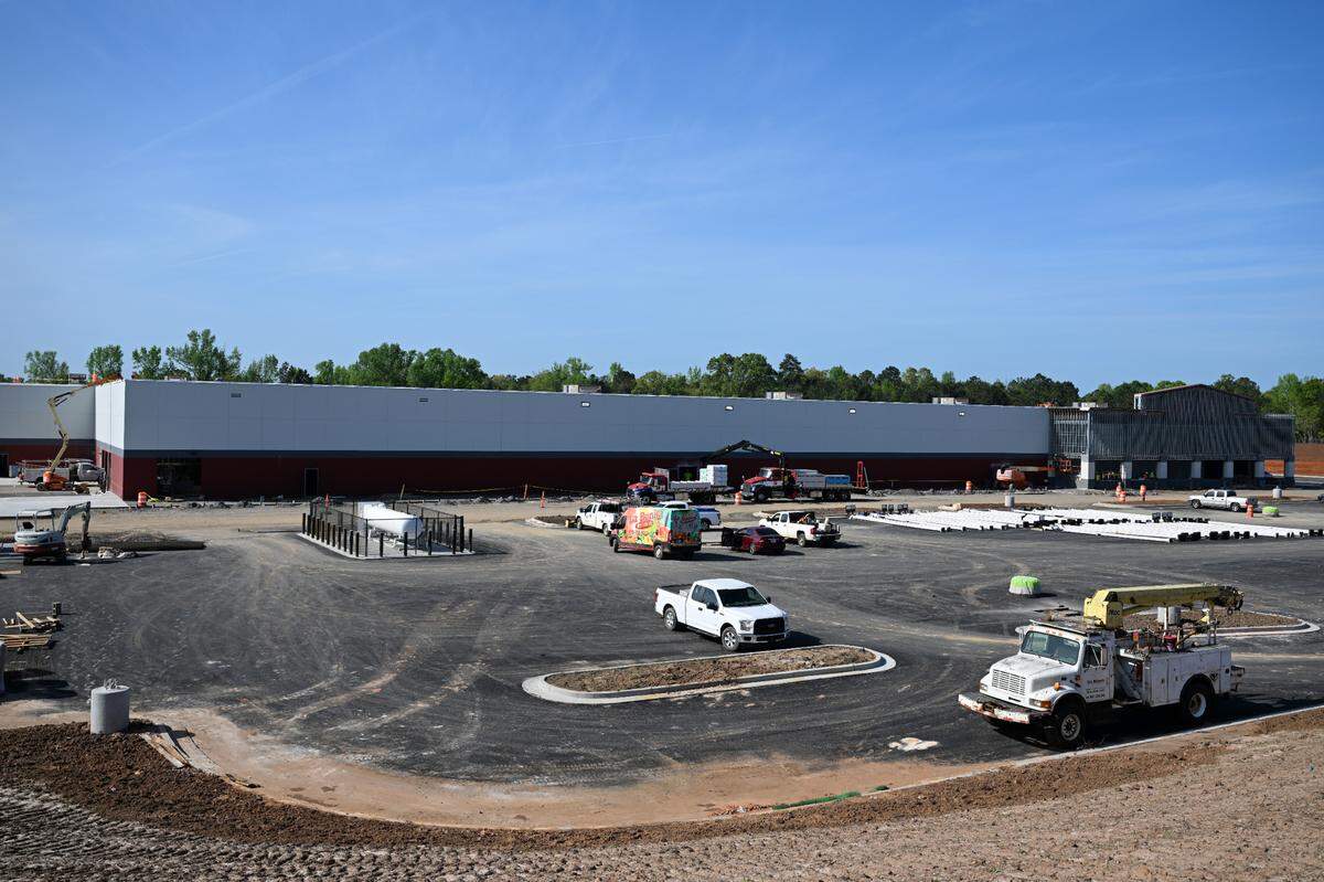 Construction continues on the BJ’s Wholesale Club off of Watson Boulevard on Friday, April 4, 2025, in Warner Robins, Georgia. The new store is expected to open summer 2025. 