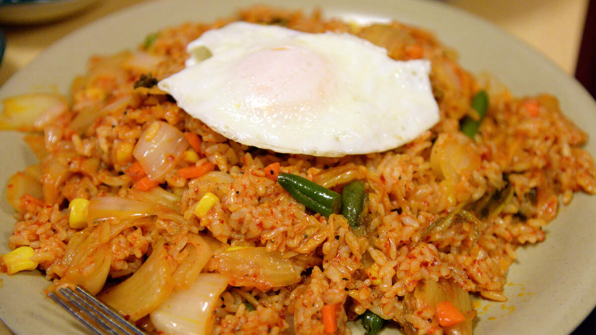 JENNA EASON/THE TELEGRAPH Macon, GA, 02/09/2021: Reporters Jenna Eason ordered vegetarian fried rice at The Kimchi Factory.