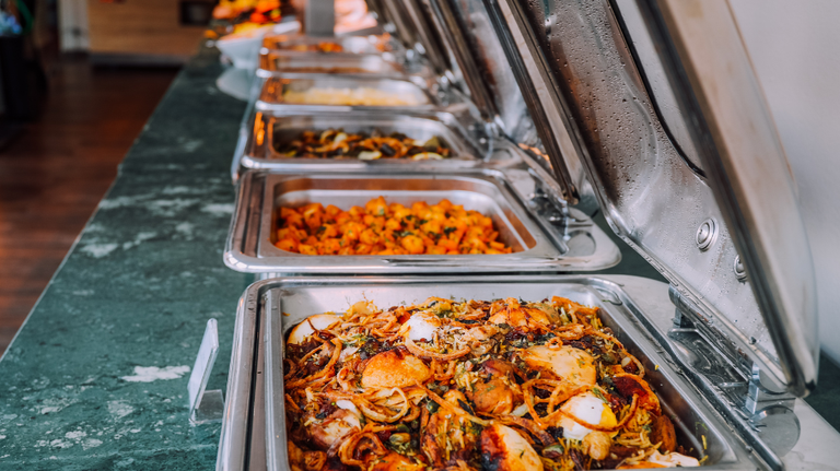 Is it legal to take food home from an all-you-can-eat buffet in Georgia? What the law says