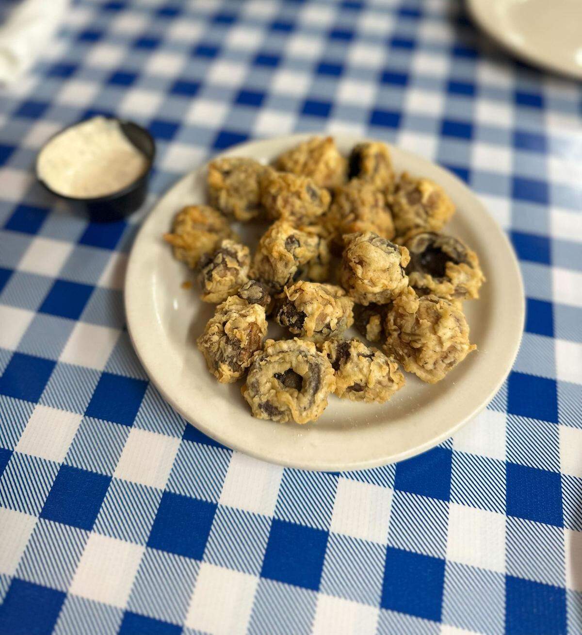 Fried mushrooms and soul sauce at H&H in Macon, Georgia