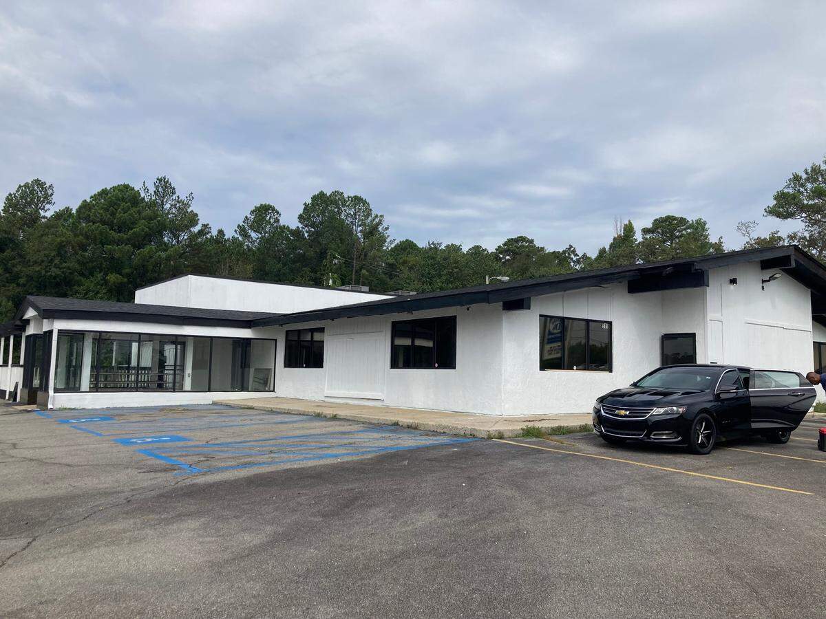 Bon Vivant Restaurant and Lounge to open this fall at 511 N. Davis Drive in Warner Robins.