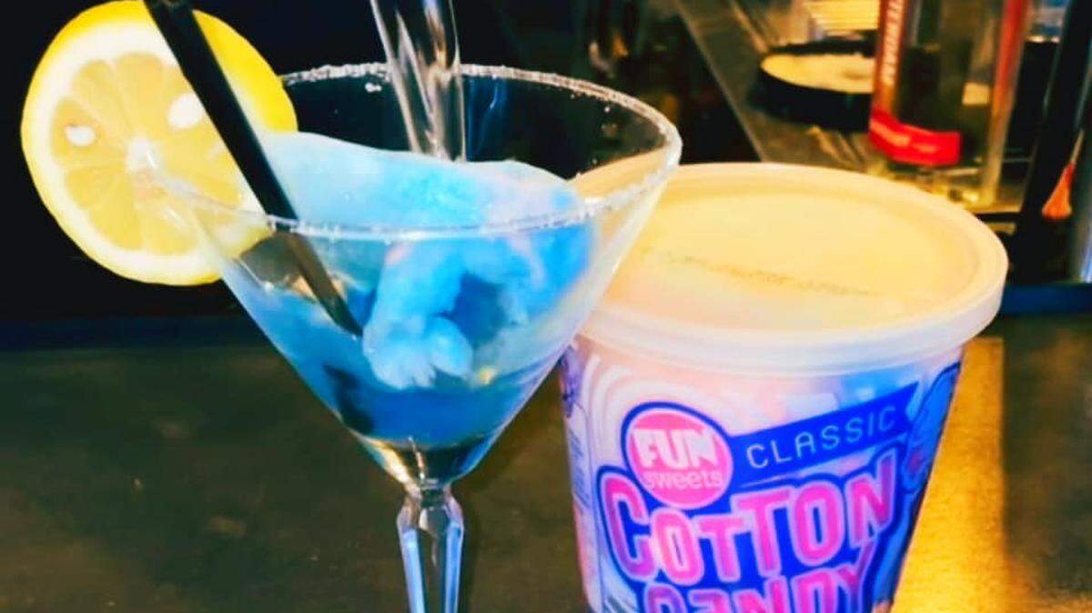 It’s Fair Food Frenzy in downtown Macon Friday through Sunday in which more than a dozen restaurants are offering fair-themed specials and cocktails such as a Cotton Candy Martini at Dua Fishtank at 781 Spring St., Suite 105.