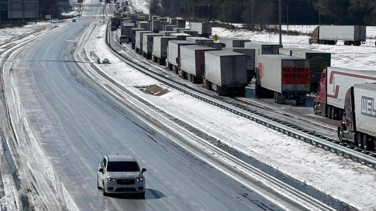 “Stay off I-75,” reads a city of Perry traffic advisory posted shortly before noon Wednesday on Facebook. “The roads are completely frozen.”