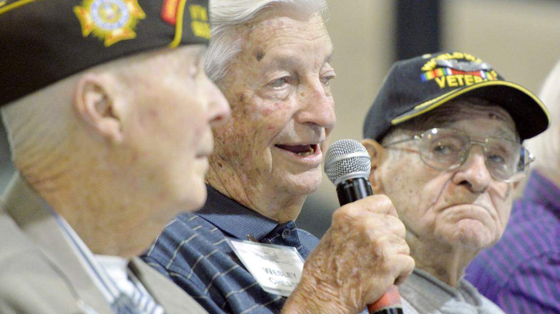 B-17 vets honored as museum displays pieces of ‘Miss Liberty Belle’ 