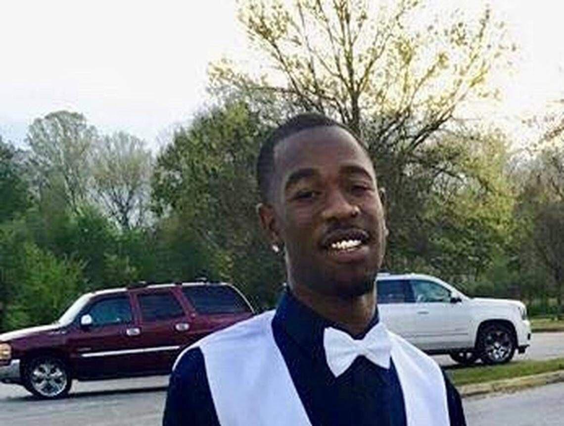 Deroderick Tawayne “Dee” Ridley