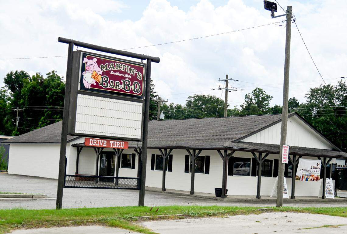 A Warner Robins family is opening the first franchise of Z Beans Coffee at 102 South Armed Forces Blvd. in Warner Robins in the former Martin’s BBQ location across from Robins Air Force Base. They will also serve Ecuadorian breakfast and lunch options in addition to the regular Z Beans Coffee menu.
