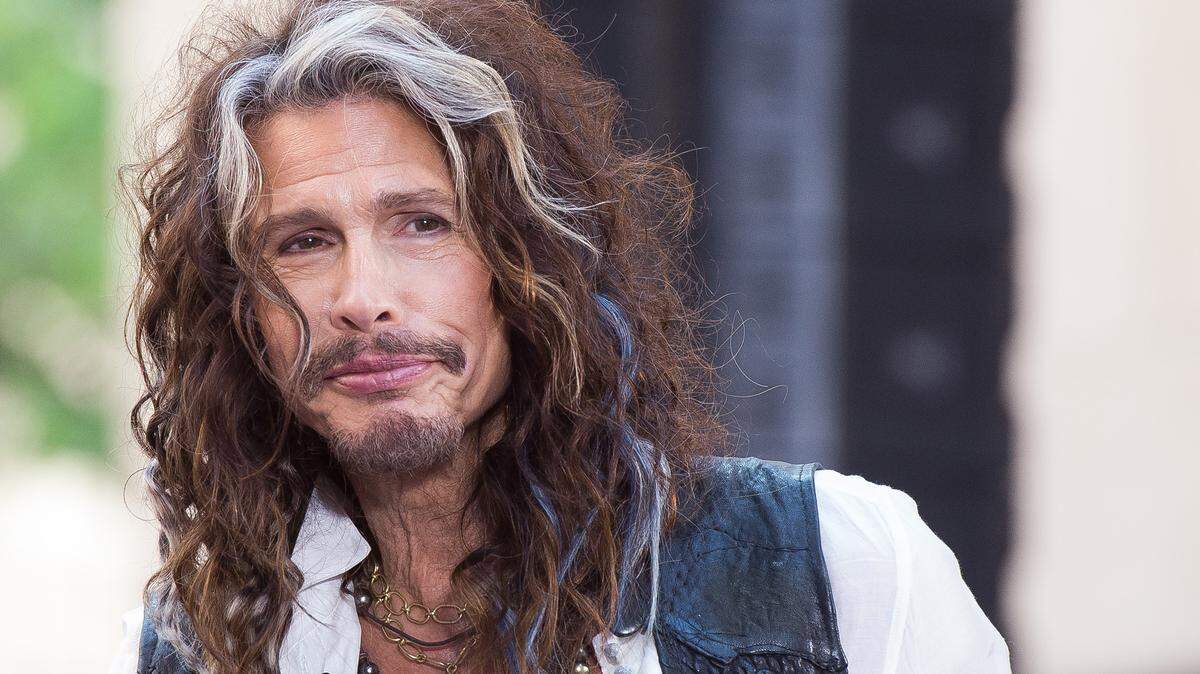 Steven Tyler Performs on NBC's Today Show