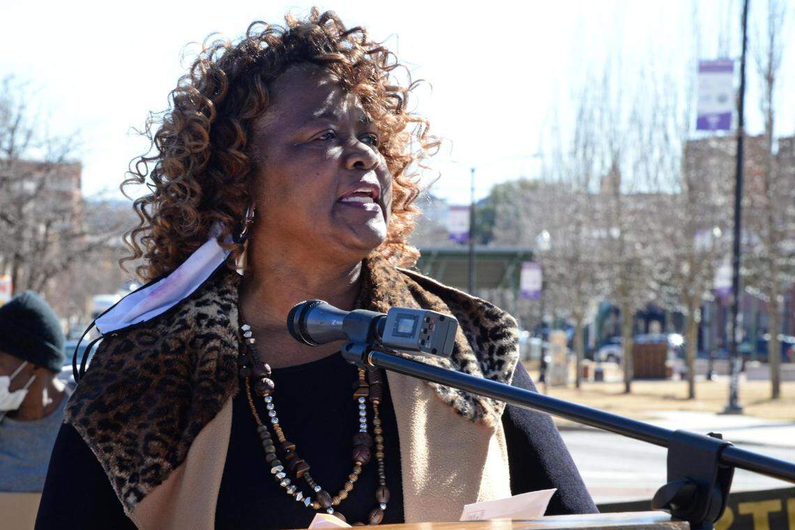JENNA EASON/THE TELEGRAPH Macon, GA, 01/18/2021: Commissioner Elaine Lucas speaks at the Martin Luther King Jr. Day ceremony in Rosa Parks Square on Monday. The annual march was canceled due to coronavirus concerns.