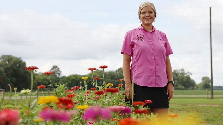 ‘Chase the dream.’ U-pick flower farm blossoms into thriving business for Perry native