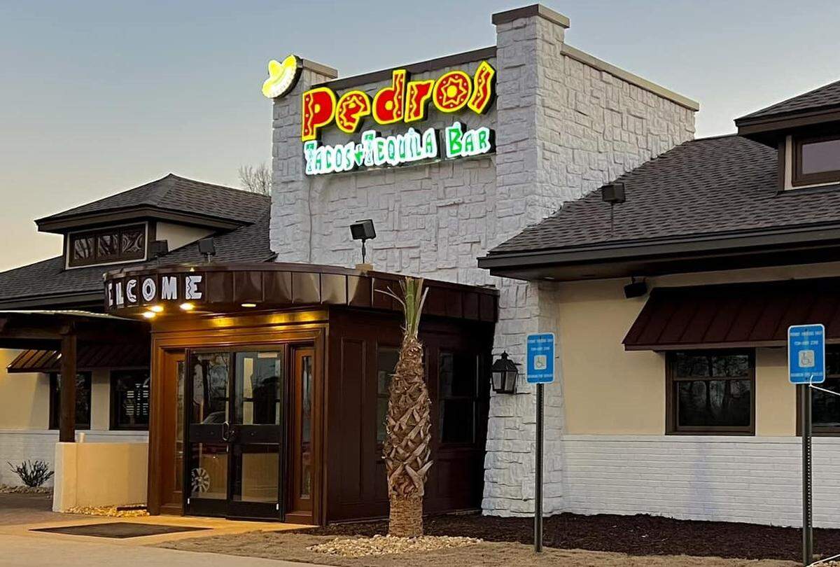 Pedro’s Tacos & Tequila Bar is now open in Macon, GA. Located on Riverside Drive.