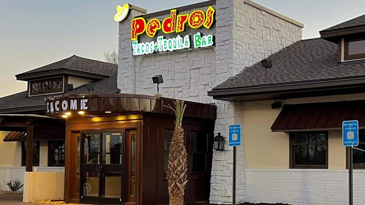 Pedro’s Tacos & Tequila Bar is now open in Macon, GA. Located on Riverside Drive.