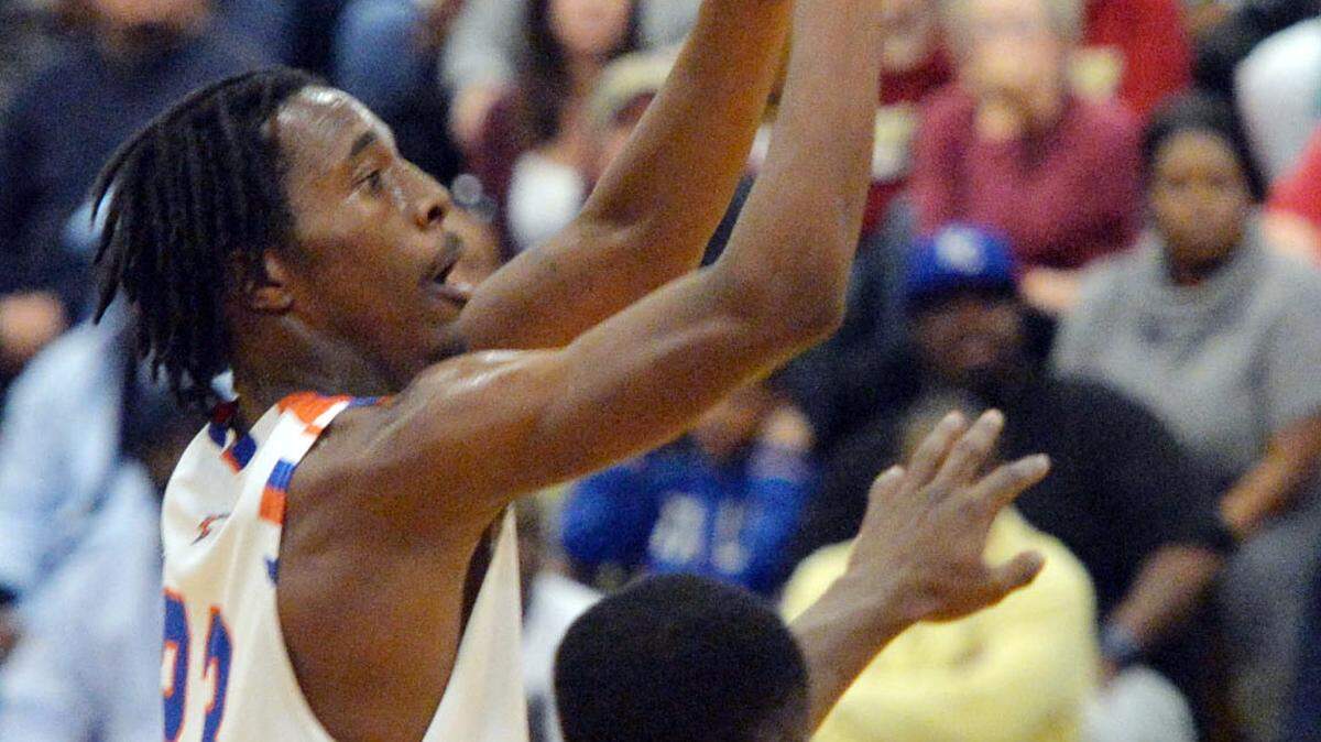BEAU CABELL/THE TELEGRAPHCentral's Rakwon Iverson (23) and the Chargers must refocus after last week's thrilling win over Banks County in the GHSA Class AAA Tournament second-round game..