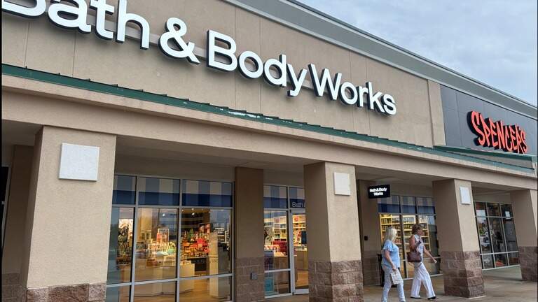 Two iconic mall favorites open new retail outlet locations in Warner Robins