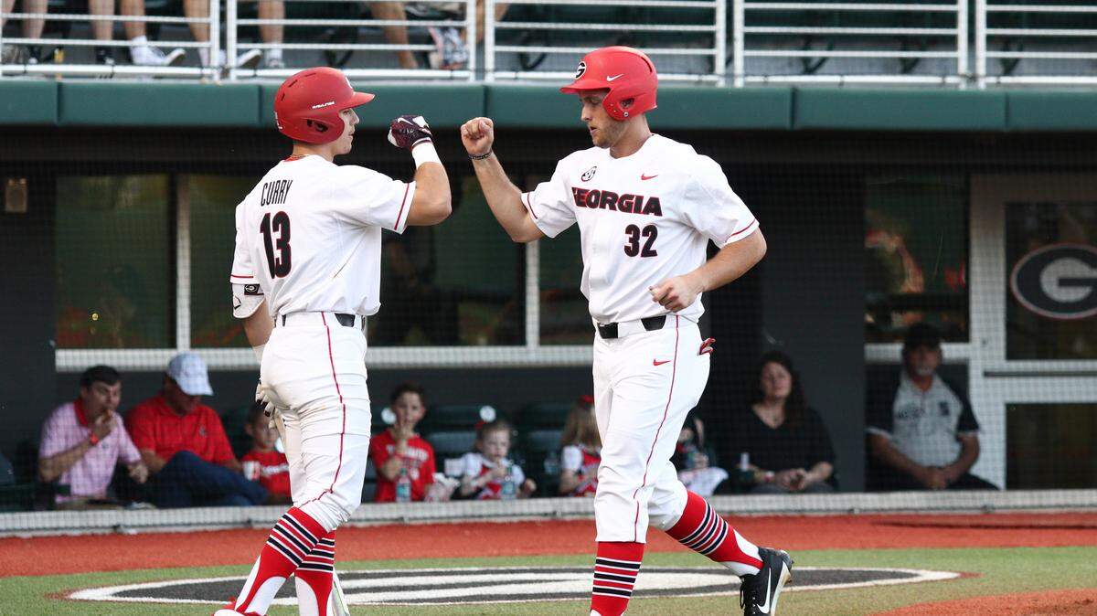 Georgia outfielder Keegan McGovern (32) and Georgia outfielder Michael Curry (13) in a previous game during the 2018 season.