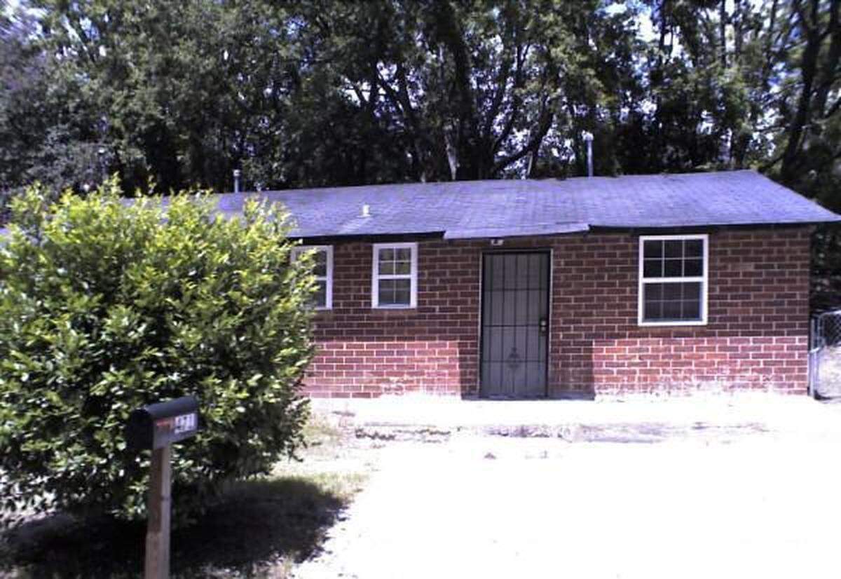 The house at 471 Ibex St. in Macon near where Willie Green Smith Jr. was found after he was shot Sept. 28, 2019.