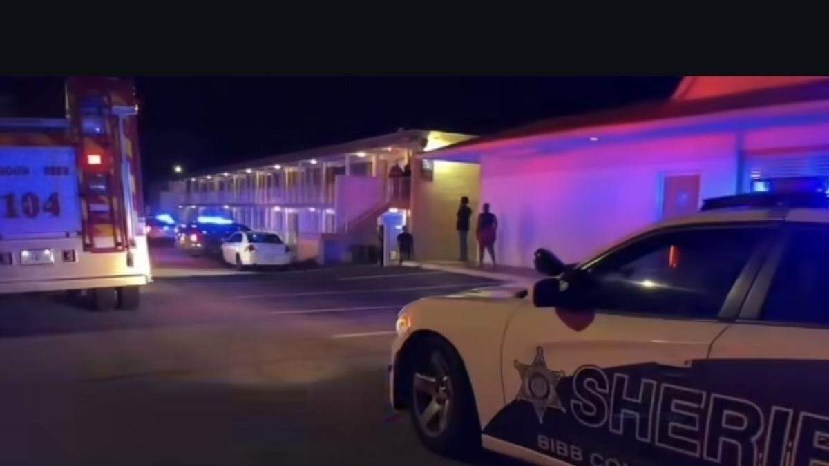 Deputies, firefighters and paramedics responded to the scene of a fatal shooting that left Travon Maurice Harden dead on Dec. 23, 2025, at Ecomony Hotel, 4295 Pio Nono Avenue in Macon, Ga., according to the Bibb County Sheriff’s Office.