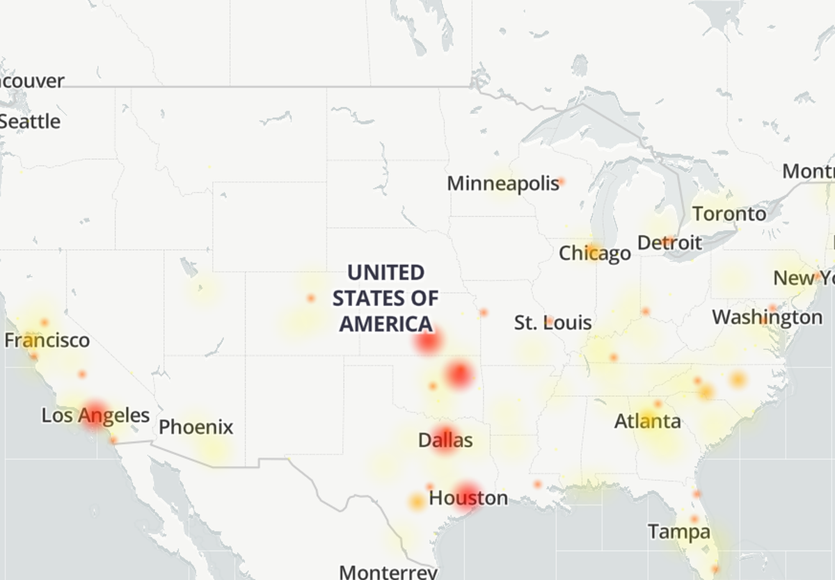 As of noon Thursday, AT&T outages continue across the nation.