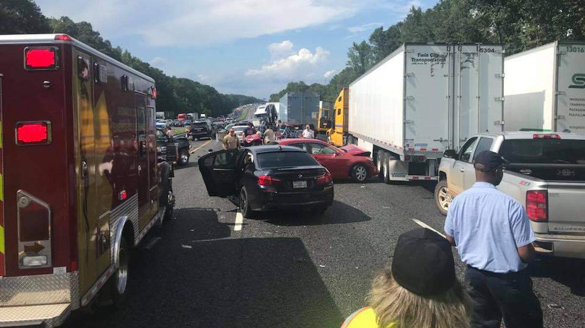 Multi-car crashes snarl traffic on Interstate 75 in Monroe County.