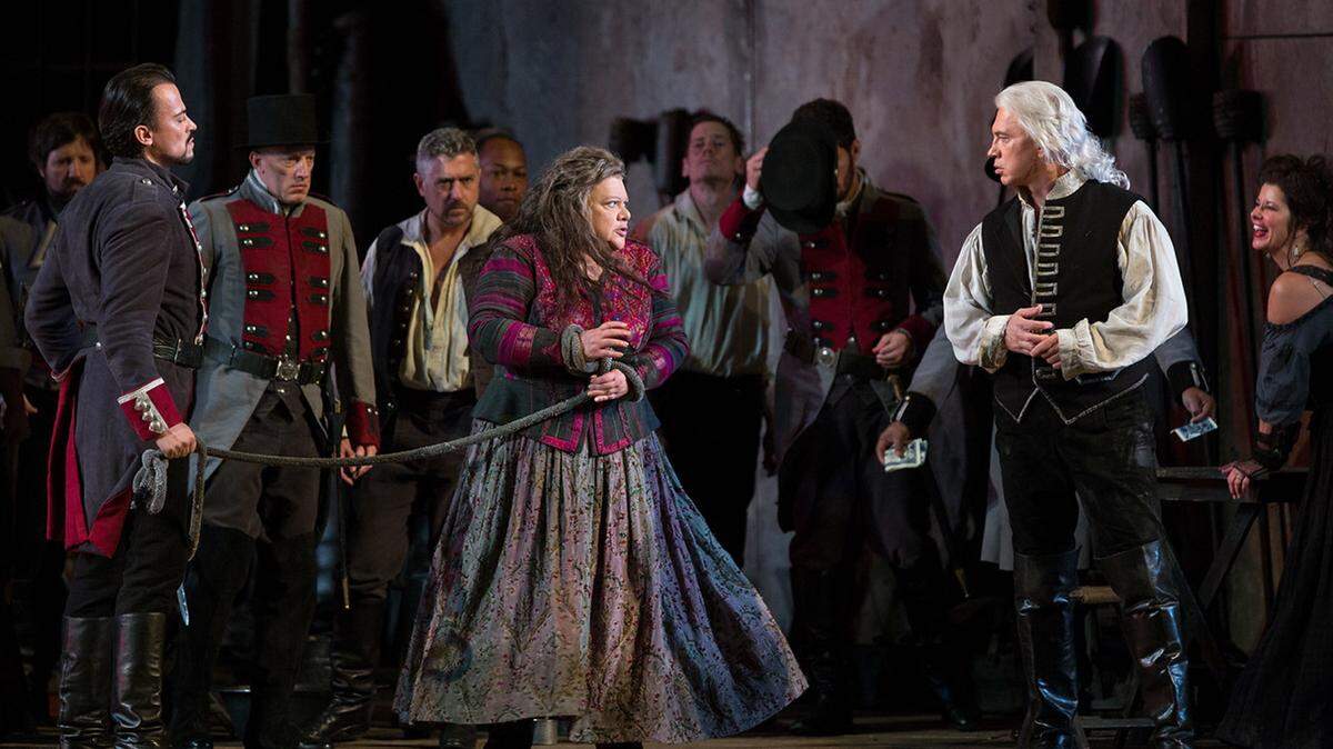 Stefan Kocán as Ferrando, Dolora Zajick as Azucena, and Dmitri Hvorostovsky as the Count di Luna in Verdi’s “Il Trovatore,” which is being performed by the Metropolitan Opera and will be broadcast in HD on Saturday afternoon at the Douglass Theatre in Macon and the Galleria Mall Stadium Cinemas 15 in Warner Robins.