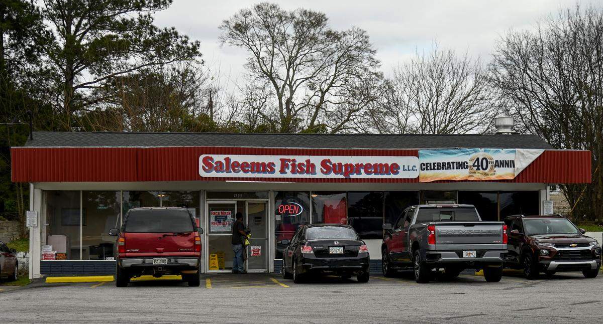 Saleems Fish Supreme located at 2198 Pio Nono Ave. in Macon.