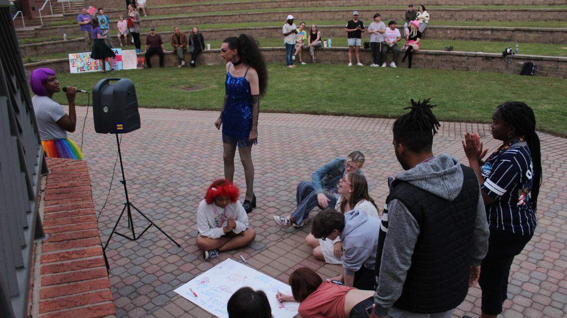 Students protest after Macon university cancels drag show, LGBTQ+ events