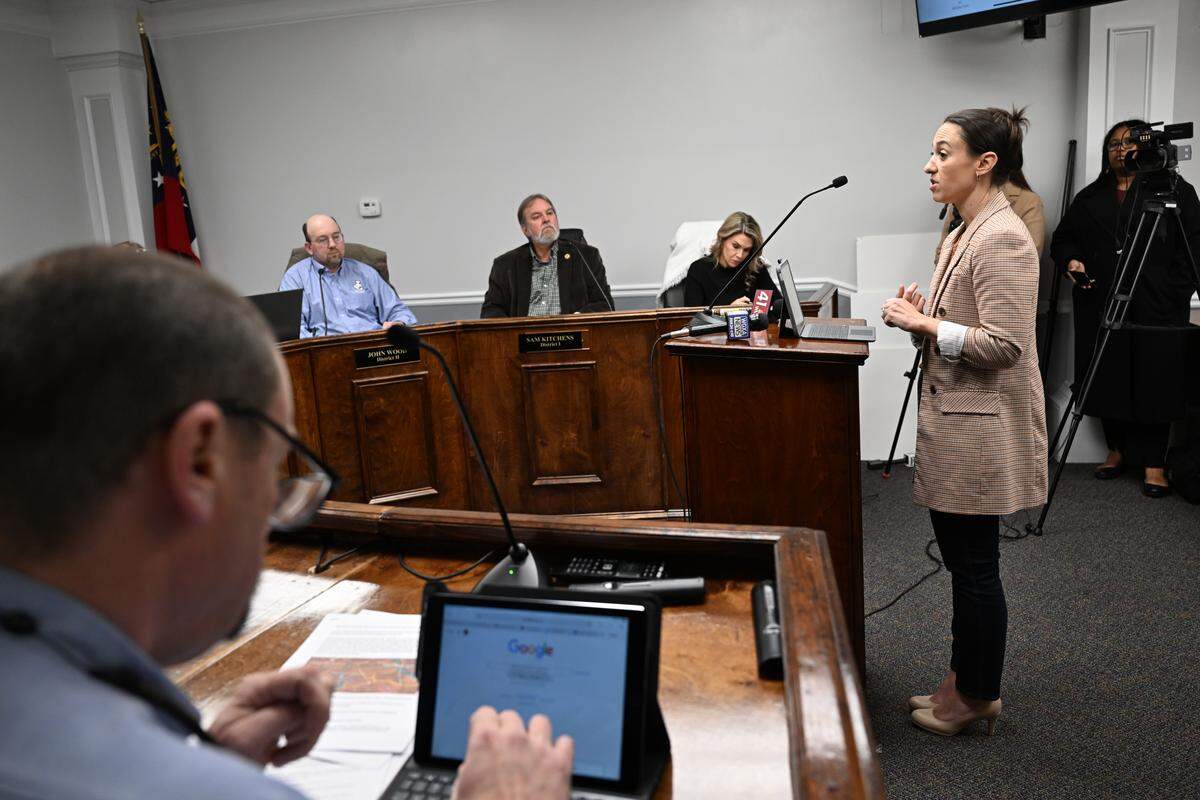 Southern Environmental Law Center senior attorney April Lipscomb speaks during public comment to the Jones County Board of Commissioners on Friday, Jan. 16, 2026, at the Jones County Government Center in Gray, Ga. The board of commissioners unanimously passed the text amendment that would allow data centers with conditional use in the Griswoldville Industrial Park.