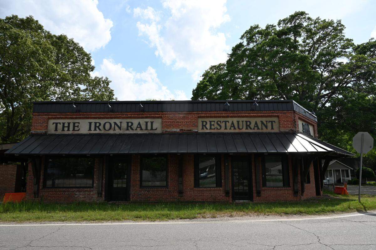 The Iron Rail sits off of Highway 41 on Friday, April 25, 2025, in Bolingbroke, Georgia. The new restaurant is run by chef Michael Falduti, formerly the executive chef at Grits in Forsyth and of the Red Tomato in Bolingbroke.