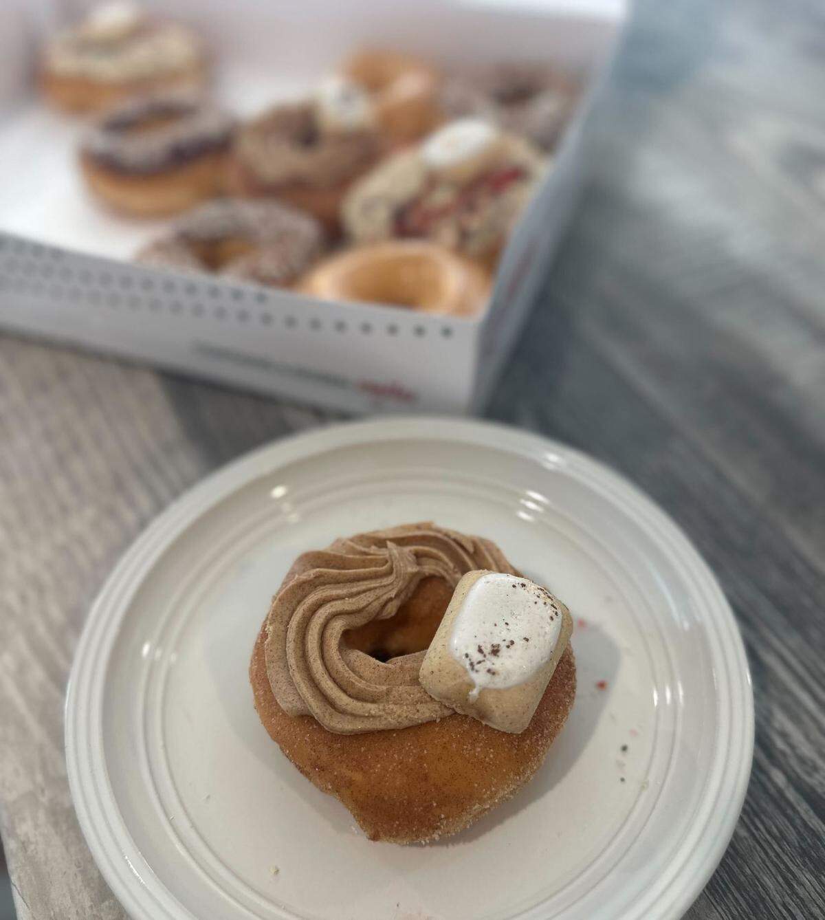 Reivew of the Pop-Tarts Frosted Brown Sugar Cinnamon Doughnut at Krispy Kreme.