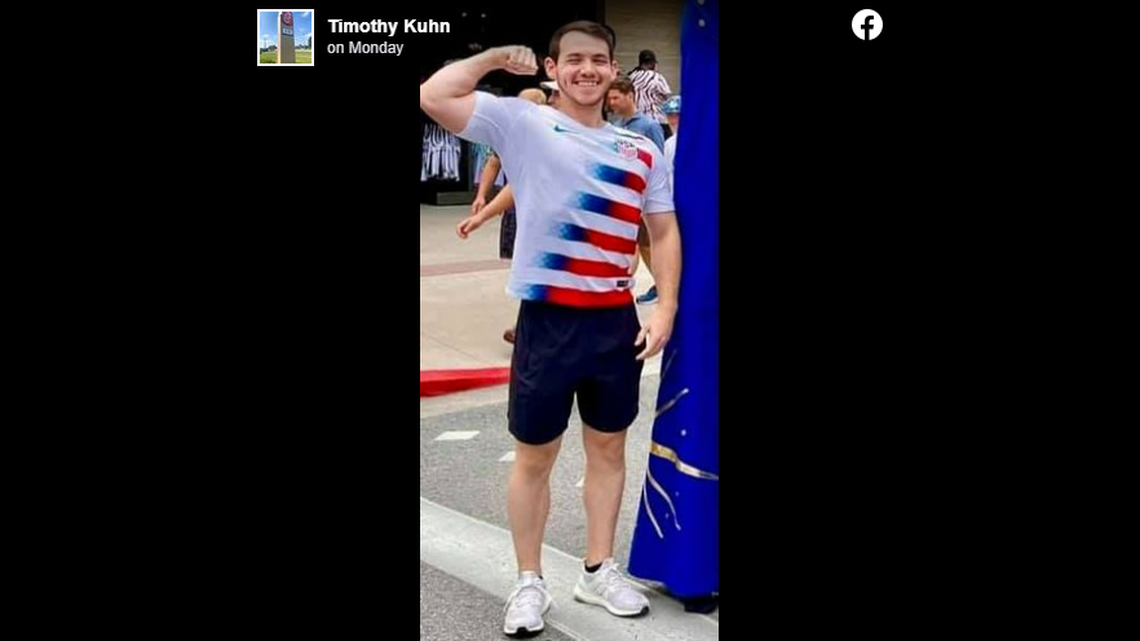 Friends and family are mourning the death of a 21-year-old vaccinated University of Georgia senior who died of COVID-19.