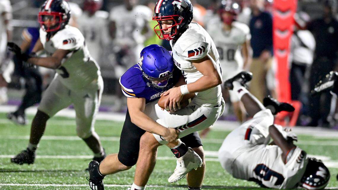GA HS football playoffs scoreboard: Jones County cruises to Round 1 win, plus more scores