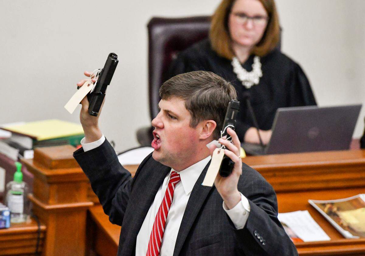 District Attorney T. Wright Barksdale III delivers his closing argument Thursday in Putnam County Superior Court at the death penalty trial of Ricky Allen Dubose.