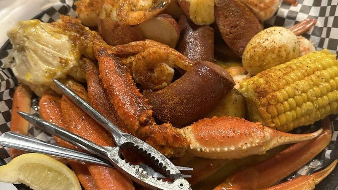 Mr. Shuck’s Seafood in Brunswick, GA