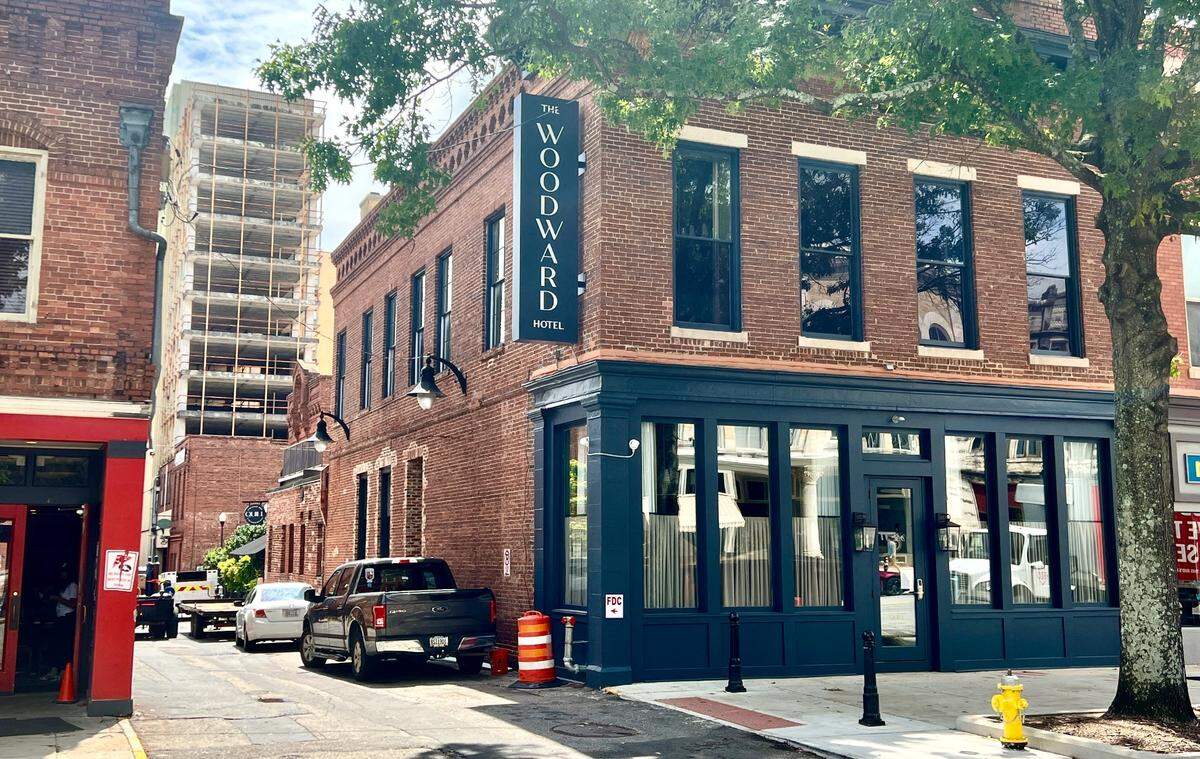 This new nine room boutique hotel at the corner of Second Street and Mulberry Street Lane is gearing up to open in historic downtown Macon. The hotel is also home to Quill, a new craft cocktail bar off Mulberry Street Lane.