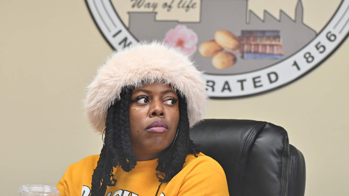 Fort Valley mayor Shakeena Reeves listens to council members during a weekly mayor’s briefing on Monday, Feb. 9, 2026, at City Hall in Fort Valley, Georgia. Reeves has made several major personnel changes in city government since she began her term as mayor this year, including police chief, assistant police chief and city administrator.