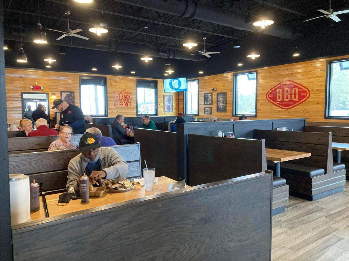 The new Sonny’s BBQ at 5811 Zebulon Road in Macon can seat 156 people inside.