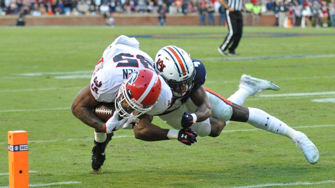 Why a late first half timeout by Auburn gave Georgia offense the ‘momentum’ it needed