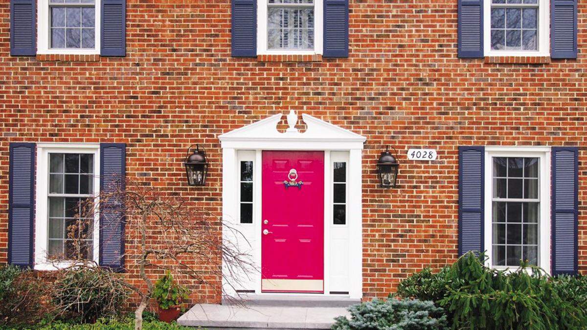 STUART NORDIN HOME & DESIGN
Designer Stuart Nordin selected Magenta by Benjamin Moore as the front door color for this home in Alexandria, Virginia.