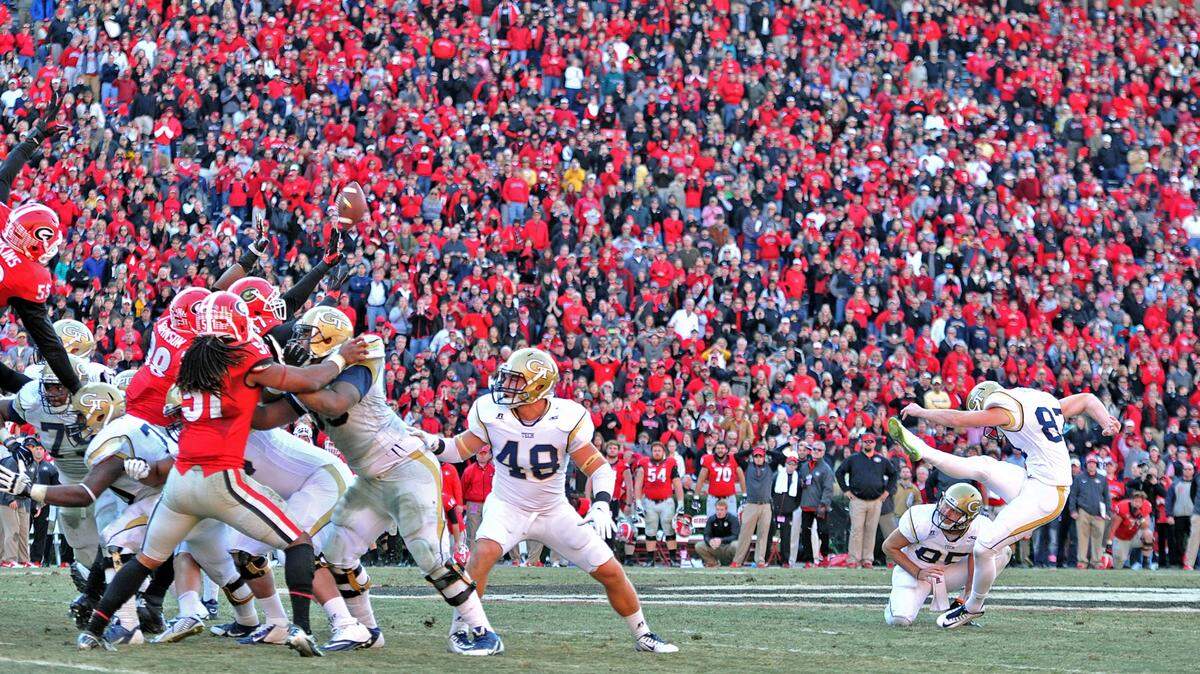 Georgia Tech place-kicker Harrison Butker (87), who hit a 53-yard field goal against Georgia in 2014, is set to return for his senior season.
