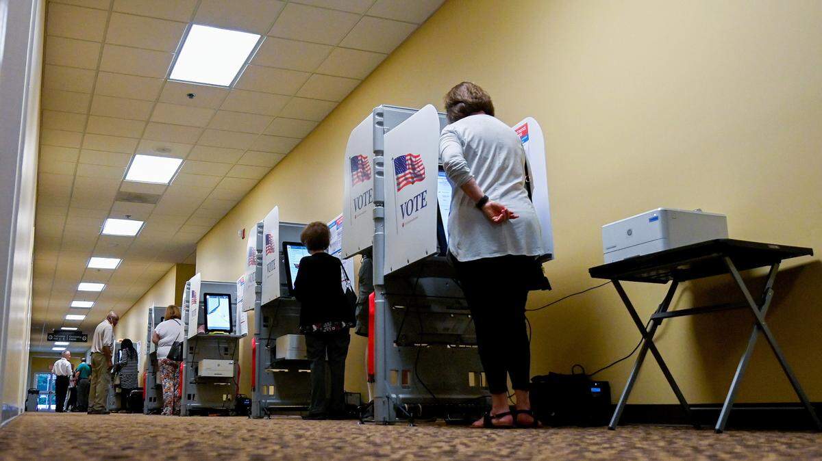 Voters cast their ballots at Turning Point at Mabel White Baptist Church on Bass Road.