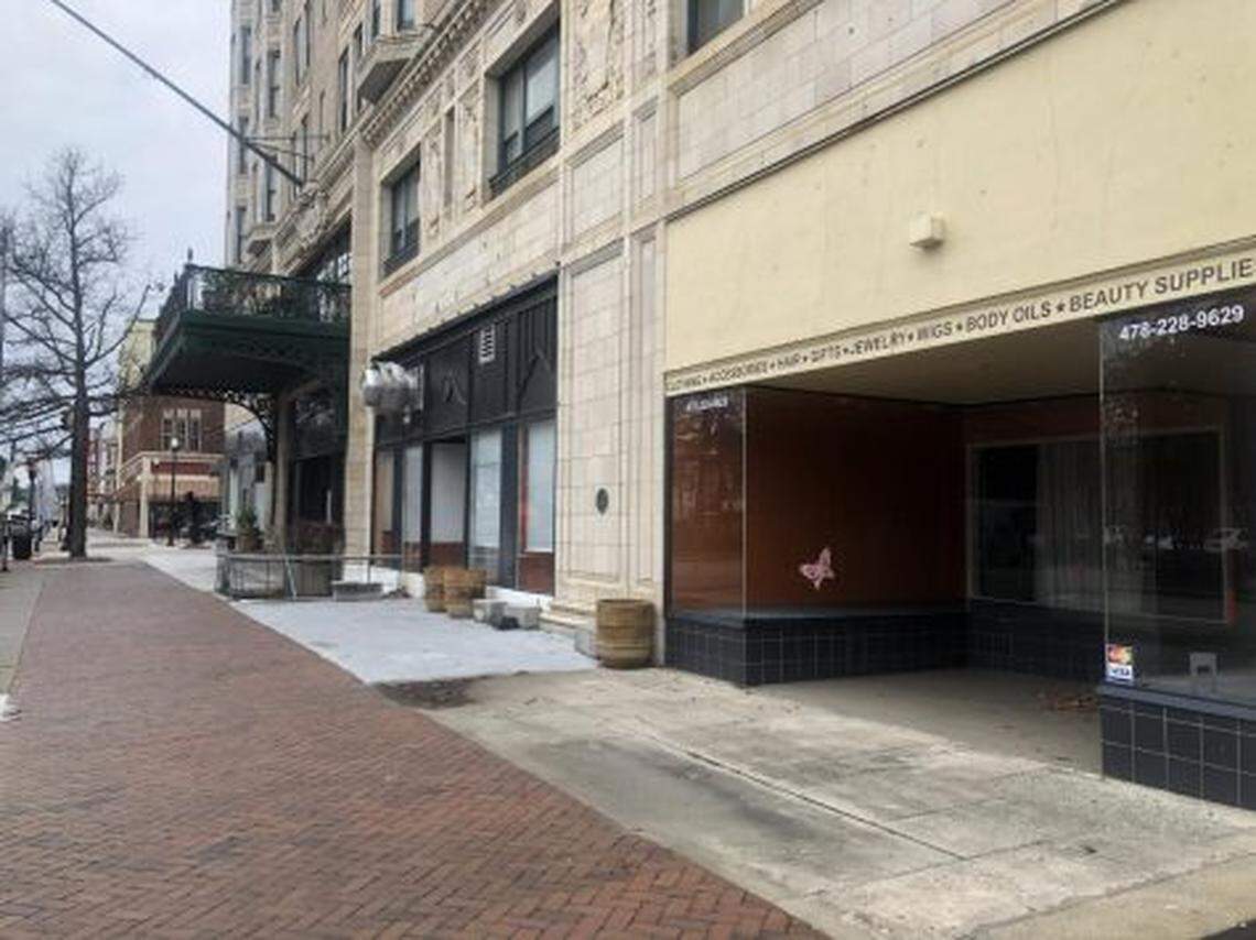 The Urban Development Authority is marketing a storefront for rental on Third Street and could also be looking for a new tenant for the old Acapulco restaurant if current renters fail to open The Lazy Donkey Mexican eatery by the first of the year.