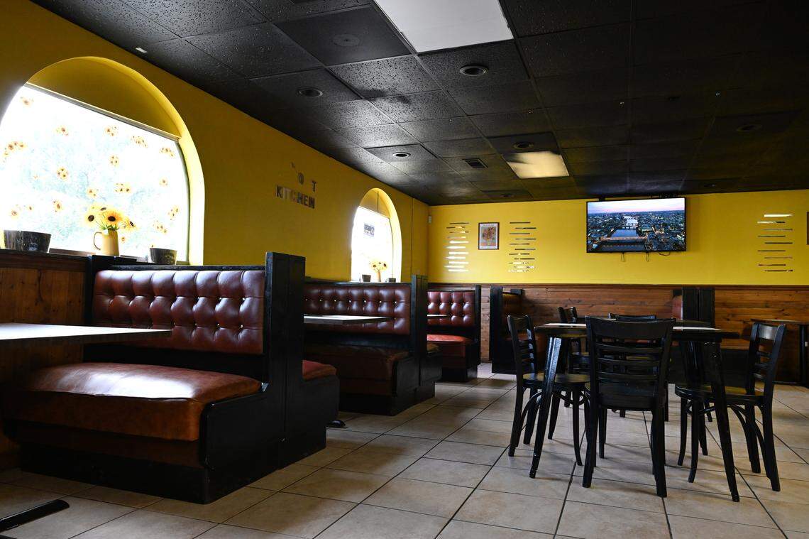The dining room of Comfort Foods Kitchen & Grill off Watson Boulevard across from Warner Robins city hall Aug. 25, 2025. The Southern comfort food restaurant opened two weeks ago Tuesday and serves breakfast and lunch.