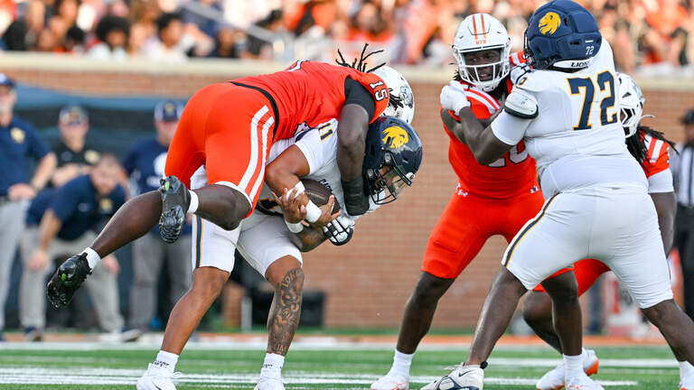 Mercer thwarts East Texas A&M comeback for 23-15 win in FCS Kickoff Classic