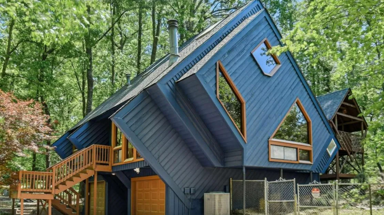 This $799K GA home for sale is a major geometric oddity. Take a look inside and out