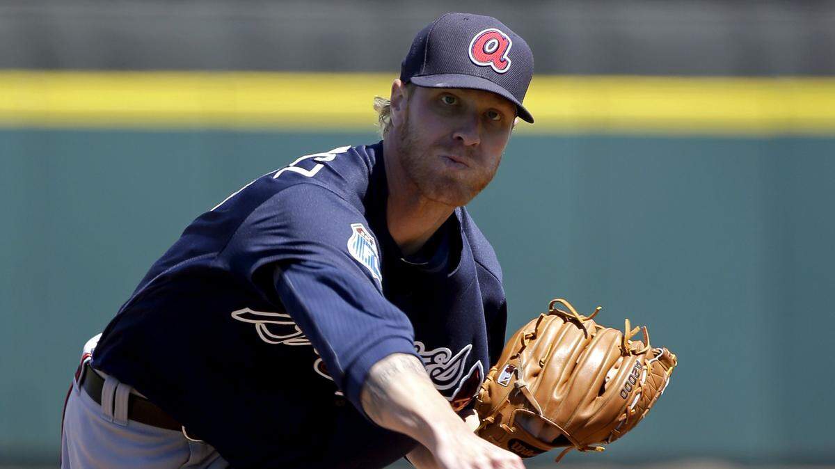 Atlanta Braves starting pitcher Mike Foltynewicz throws against the Houston Astros in the first inning of a spring training baseball game, Tuesday, March 22, 2016, in Kissimmee, Fla. (AP Photo/John Raoux)