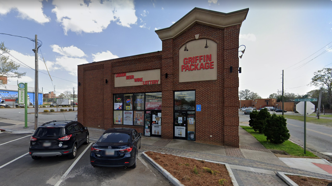 Police in Griffin, Georgia, are looking for a man who investigators say bought something at a liquor store, then returned later to urinate on the ATM.